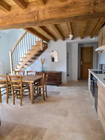 Cottage at the foot of the hill - Image 3