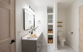 Chic Lakeview Getaway on Seneca Lake Wine Trail - Image 2