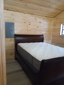 Gorgeous Log Cabin on Lamoka Lake - Image 2