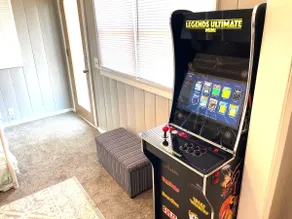 14+ SUPER Budget, King Bed+Arcade+Kitchen+Grill - Image 4