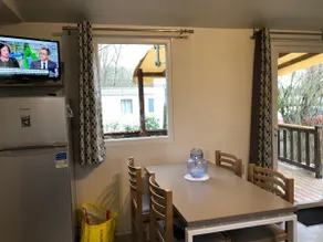 2-bedroom mobile home 4/5 people 32 m² Chateaux Sept. discount - Image 4