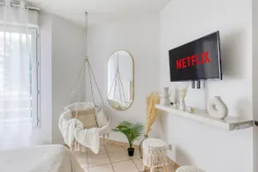 Beautiful apartment south of Paris - Image 4