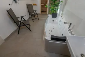 NEW 2-bedroom apartment w/ sauna&jacuzzi - Image 5