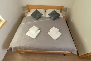 NEW 2-bedroom apartment w/ sauna&jacuzzi - Image 4