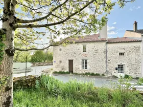Medieval Art Deco manor 10 minutes from Puy du Fou - Image 5