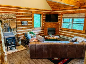 Lake View, Hot Tub, Privacy, Near Boat Ramp, - Image 4