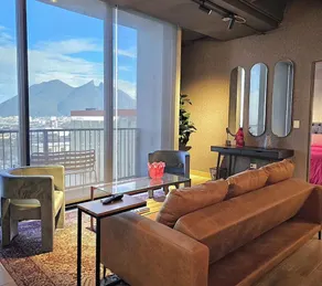 Luxurious 2BR Apt King Bed w/Pool + Parking + Gym - Image 3
