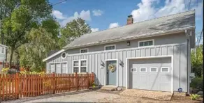 Historic Carriage House - Image 3