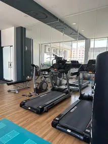 Modern 1BR | Janabiyah Bahrain | Gym Access - Image 5