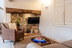 The Gamekeeper's Cottage - Stunning 2 Bed! - Image 3