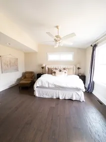 Sea Air Getaway - Image 2