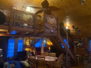 Cozy Tug Hill Cabin - Image 4