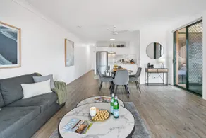 The Downtown Retreat - Heart of Redfern - Image 3