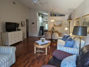 Cute 3/2 Siesta home steps from Siesta waters - Image 2
