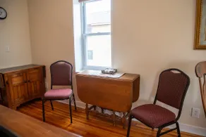 Kingsley Station Guest House - 20min from Saratoga - Image 5