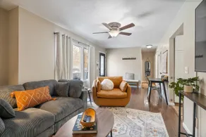 Creekside bungalow with a hot tub, walking distance to downtown Nashville  - Image 2
