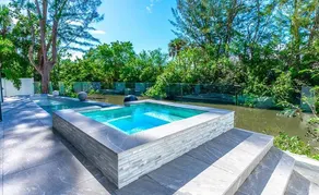Luxury 5bd/5ba heated Pool, 5Min to Beach & 5th av - Image 2