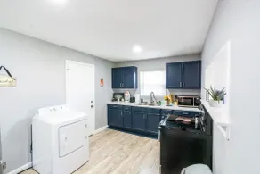 New 2/1 Designer Chic Mins to DT Copperas Cove - Image 5