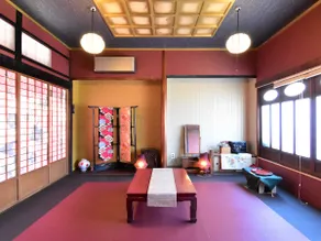 Jacuzzi Available/Parking Available/Private Accommodation in Historic Town [Kurofu] - Image 2