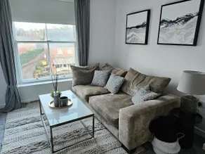 Tarporley village centre flat - Image 2
