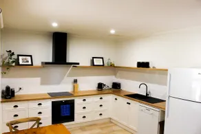 Alberts cottage - Image 2
