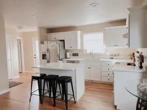Centrically Located Hillsboro Home - Image 4