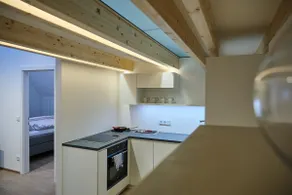 Attic Maisonette with Gallery - Image 5