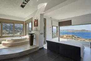 Where Sophisticated Design Meets Endless Views - Image 5
