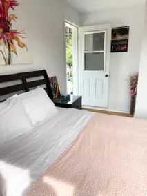 Cozy & spacious 3 BDR condo - Image 5