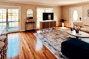 Cozy 2BR Home near Idlewild Park - Image 3