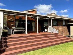 Tower Hill Retreat - Image 5