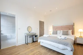 Amazing 1BD Apartment in China Town Manchester - Image 3