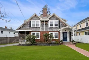 Beautiful Kitchen | Deck | Yard | Salem/Marblehead - Image 3