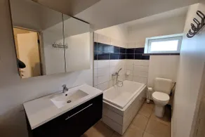 Medium-long term furnished rental - Image 5