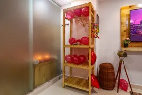 Pink Hawk Hospitality with Jacuzzi & Patio - Image 4