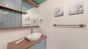 6-408 : Superior Studio - sleeps 4. - Image 4