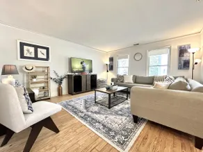 Bleu Haven | Historic Downtown Wilmington | Full Private Home, Location, Comfort - Image 2
