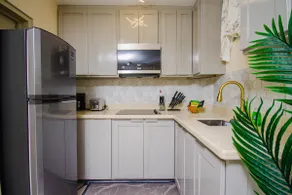 Heart of Ocho Rios-Free Beach Acess-King Bed-Pool-Free Parking-Gated Complex-Free Wifi 150Mbps - Image 3