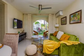 Heart of Ocho Rios-Free Beach Acess-King Bed-Pool-Free Parking-Gated Complex-Free Wifi 150Mbps - Image 2