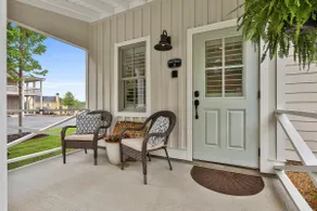 Deluxe King Cottage - Image 4