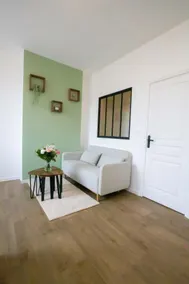 1 bedroom apartment - Downtown Cambrai - Image 2
