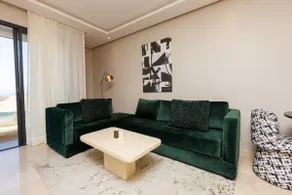 Central Charm: 1-Bed Apartment in Hay Riad - Image 2