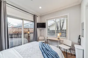 Jane's Home (HU) | Priv Entry Studio+Bath +Parking - Image 4