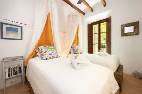 Stylish dream house in Deià - Image 3