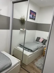 Cozy apartment close to M0 way - Image 4