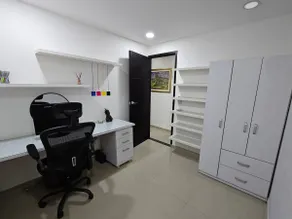 Air Conditioning, Luxury Apartment - Image 4