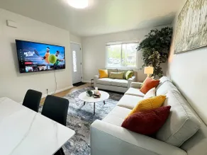438 Comfortable 4BR Heart Downtown SJ central AC SJSU - Image 2