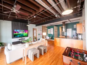 On Mass St • Stylish, Quiet & Super Cozy Stay - Image 5