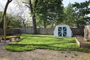 Charming 4bed 2ba. Near Downtown - Image 4