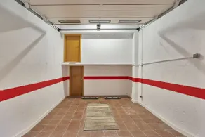 Loft design, Grandpa's workshop with parking - Image 5